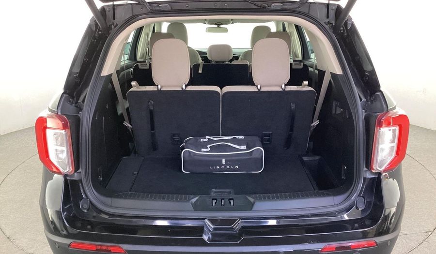 Ford Explorer XL  STANDARD Suv 2022