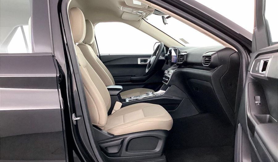 Ford Explorer XL  STANDARD Suv 2022