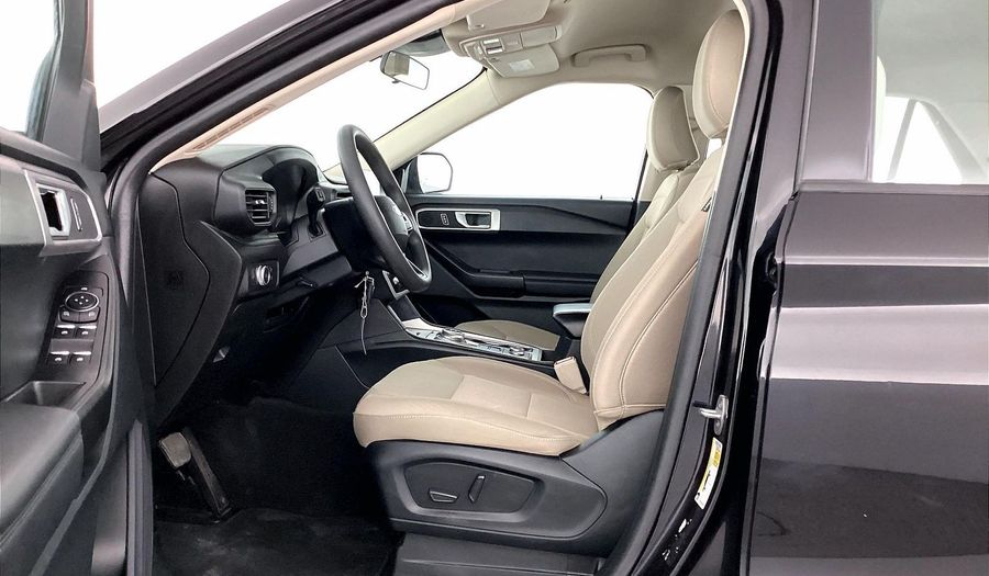 Ford Explorer XL  STANDARD Suv 2022