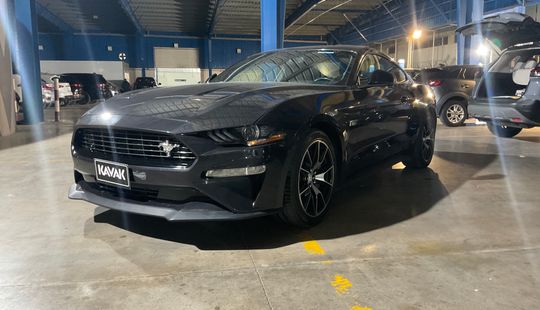 Ford • Mustang