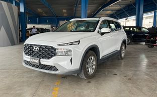 Hyundai • Santa Fe