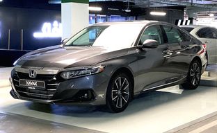 Honda • Accord