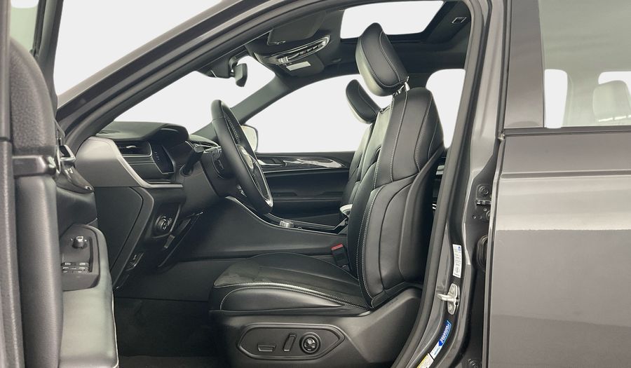 Jeep Grand Cherokee 3.6 L ALTITUDE 2 ROW 4WD AUTO Suv 2022