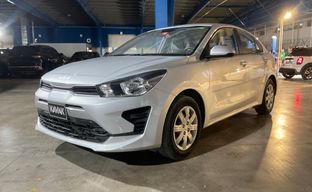 KIA • Rio