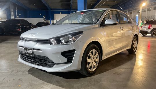 KIA • Rio