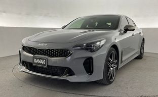 KIA • Stinger