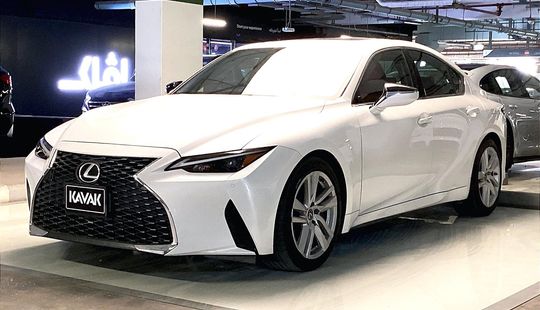 LEXUS • IS300