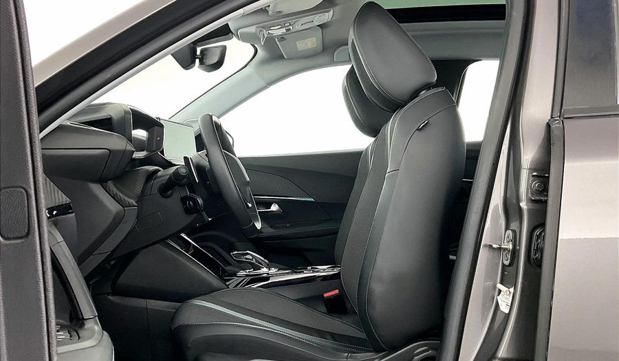 Peugeot 2008 ALLURE Suv 2022