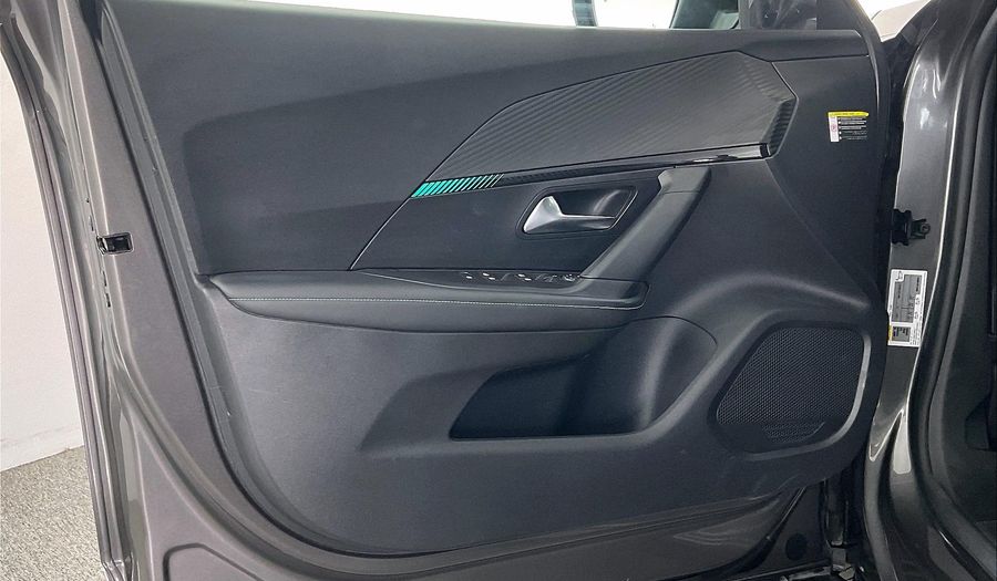 Peugeot 2008 ALLURE Suv 2022