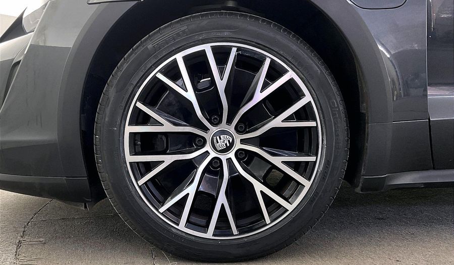 Porsche Taycan 4 CROSS TURISMO Sedan 2022