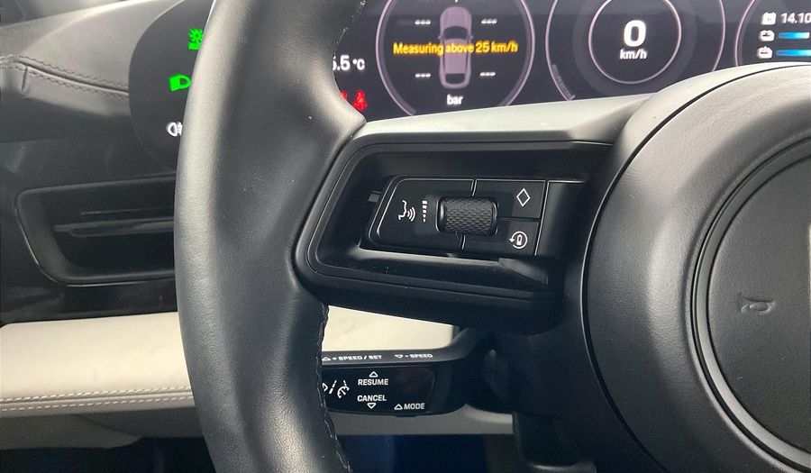 Porsche Taycan 4 CROSS TURISMO Sedan 2022