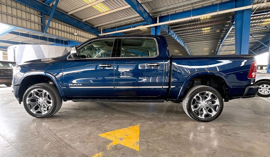 Ram 1500 LIMITED CREW CAB Pickup 2022