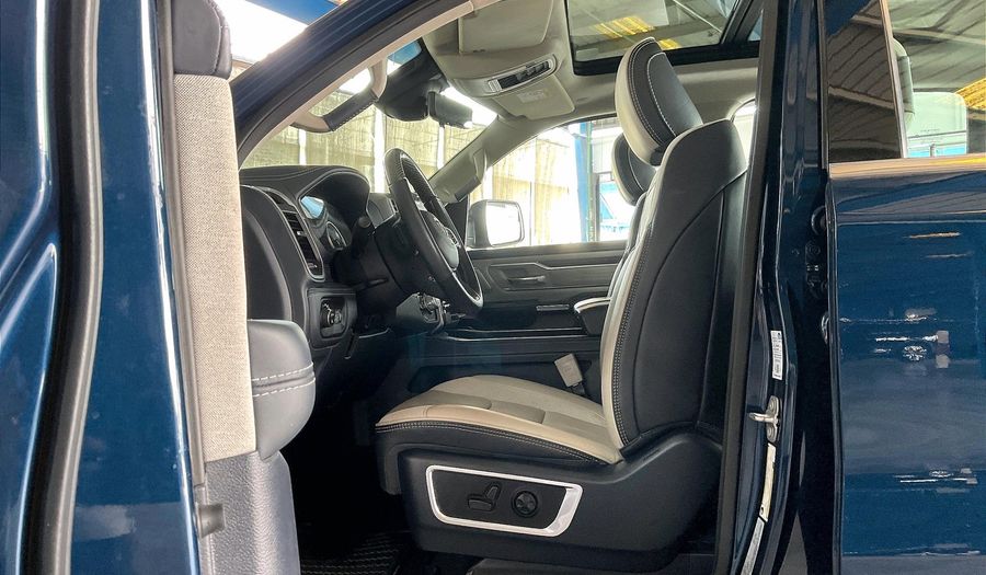 Ram 1500 LIMITED CREW CAB Pickup 2022