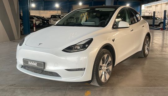 Tesla • Model Y