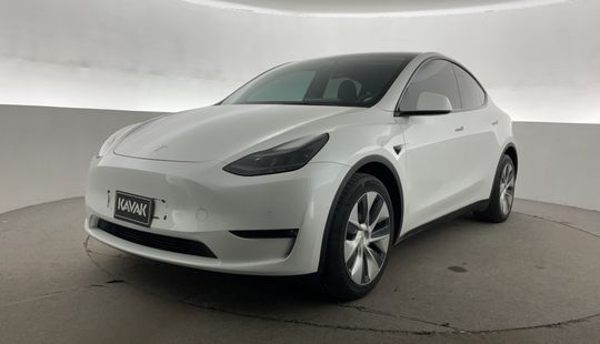 Tesla • Model Y