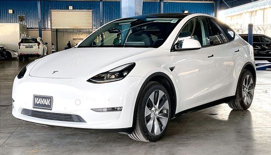 Tesla • Model Y