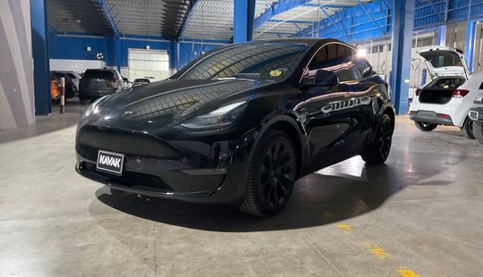 Tesla • Model Y