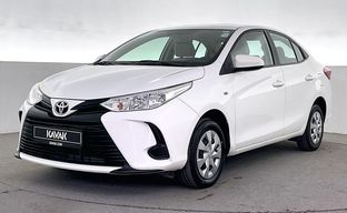 Toyota • Yaris