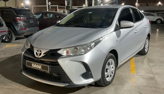 Toyota • Yaris