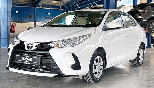Toyota • Yaris