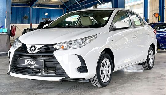 Toyota • Yaris