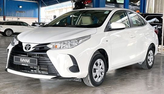 Toyota • Yaris
