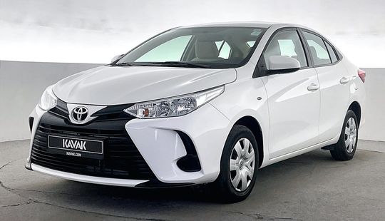 Toyota • Yaris