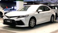 Toyota Camry S Sedan 2022