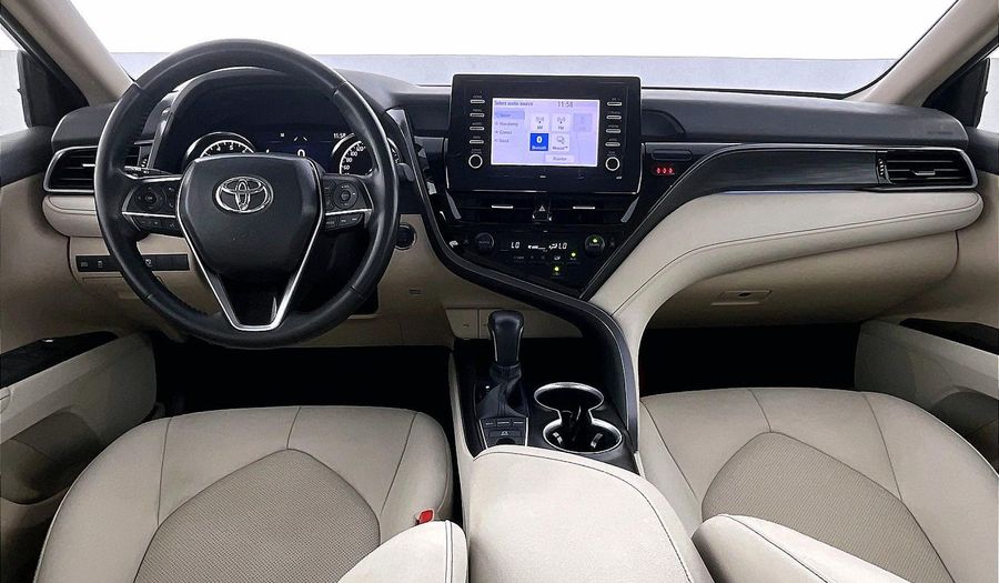 Toyota Camry SE+ Sedan 2022