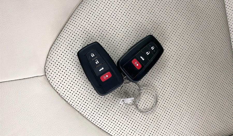 Toyota Camry SE+ Sedan 2022