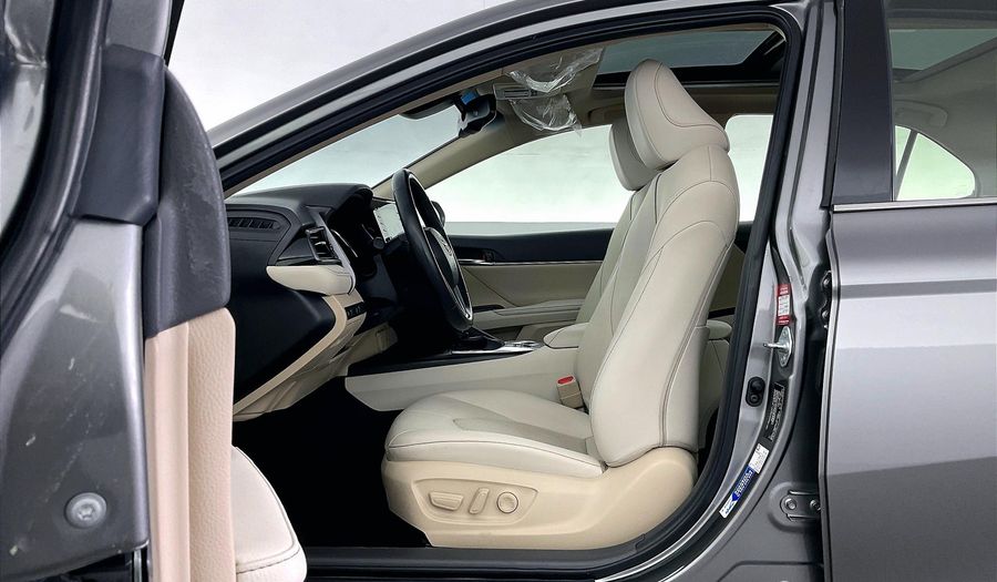 Toyota Camry SE+ Sedan 2022