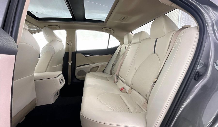 Toyota Camry SE+ Sedan 2022