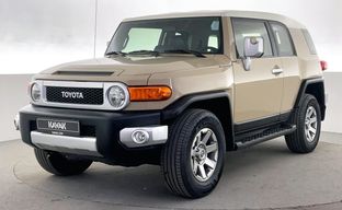 Toyota • FJ Cruiser