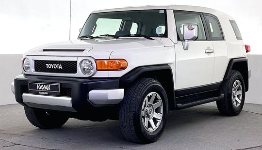 Toyota • FJ Cruiser