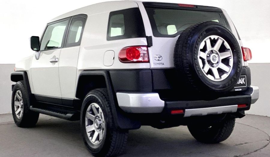 Toyota Fj Cruiser GXR Suv 2022