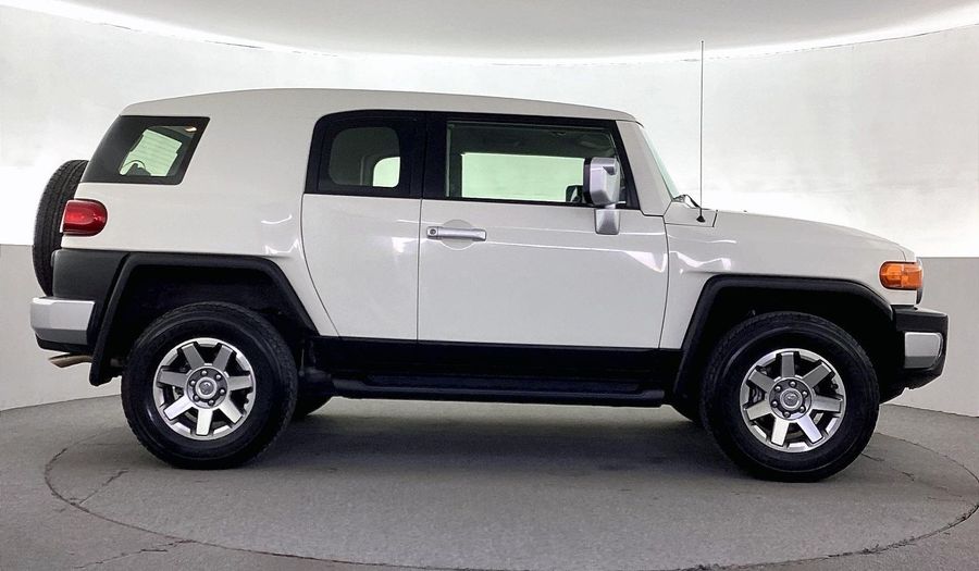 Toyota Fj Cruiser GXR Suv 2022