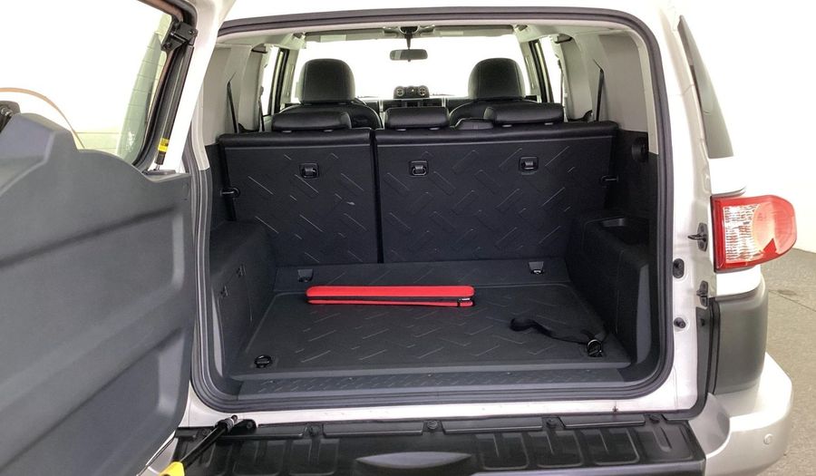 Toyota Fj Cruiser GXR Suv 2022