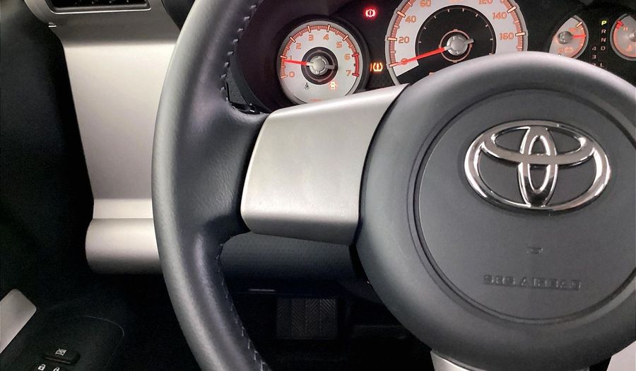 Toyota Fj Cruiser GXR Suv 2022