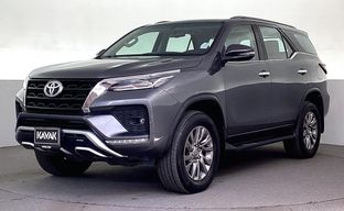 Toyota • Fortuner