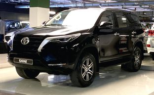 Toyota • Fortuner