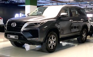 Toyota • Fortuner