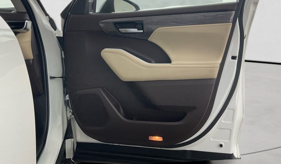 Toyota Highlander 2.5 VXR HEV 4WD CVT AUTO Suv 2022