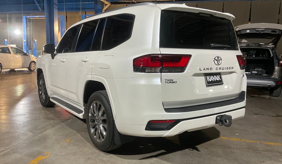 Toyota Land Cruiser GXR Suv 2022