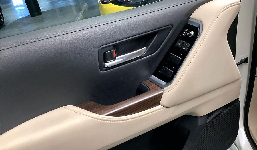 Toyota Land Cruiser GXR Suv 2022