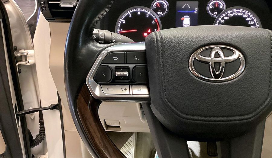 Toyota Land Cruiser GXR Suv 2022