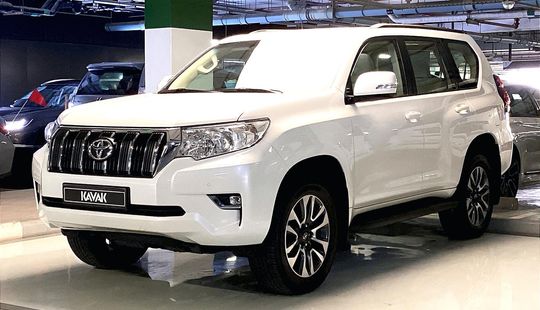 Toyota • Land Cruiser Prado