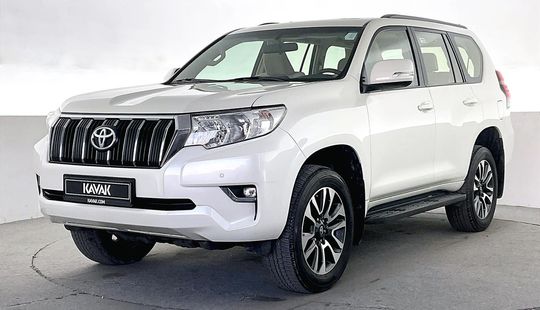 Toyota • Land Cruiser Prado