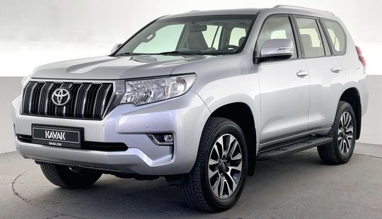 Toyota • Land Cruiser Prado
