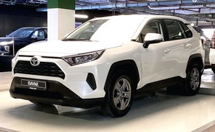 Toyota • RAV4