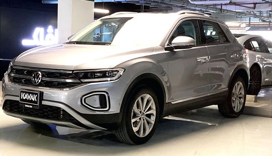 Volkswagen • T-Roc